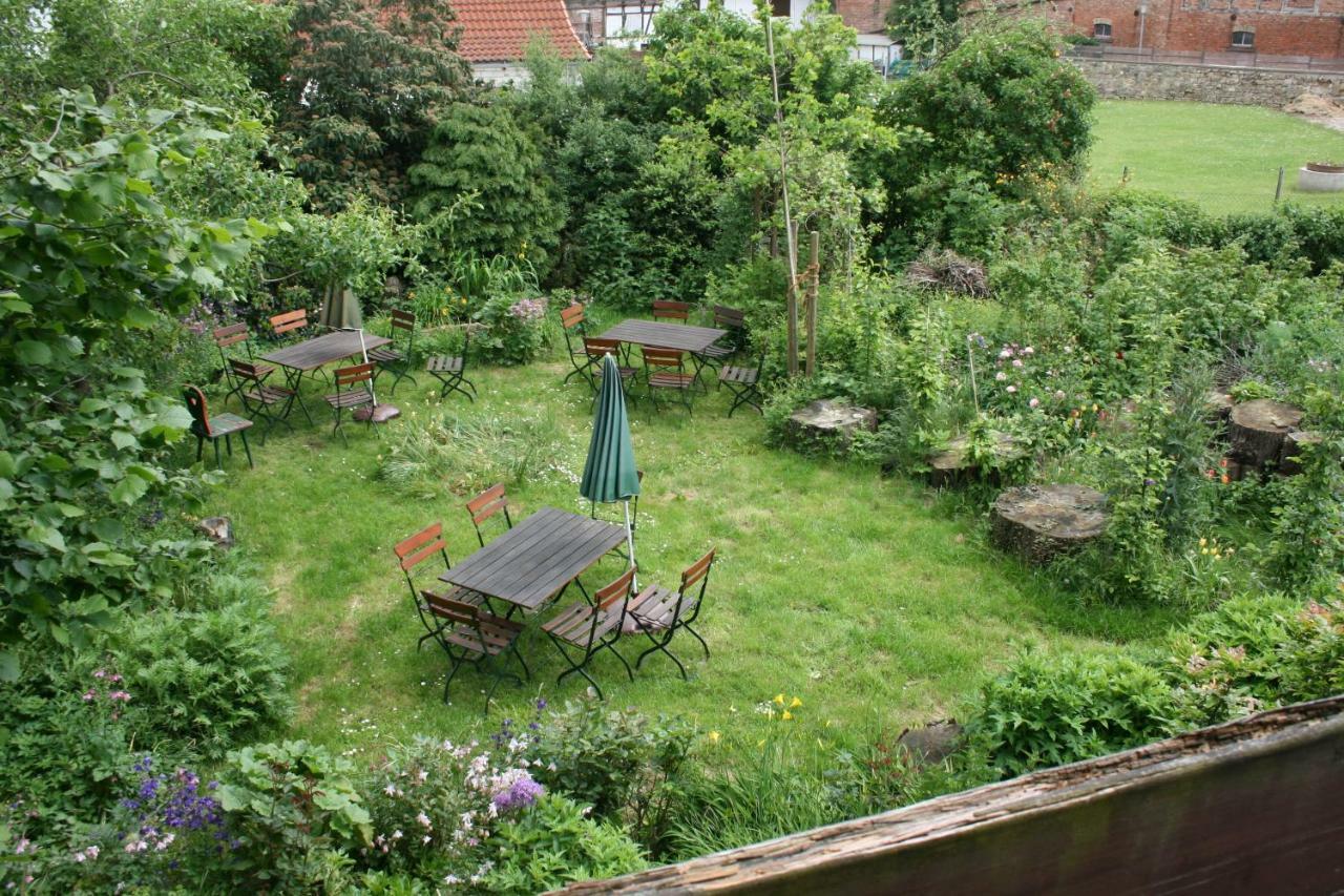 Apartments Cafe Brennnessel Veltheim Exterior foto